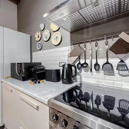 Prestige, La Porta Sul Centro *